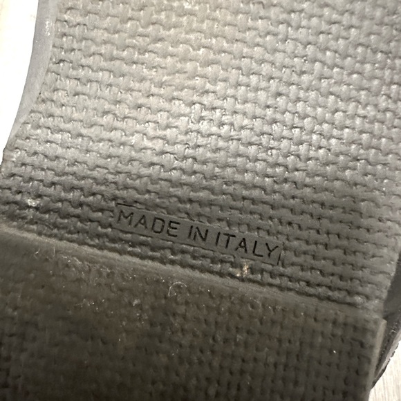 Brador | Men Leather Sandals - Picture 3 of 3